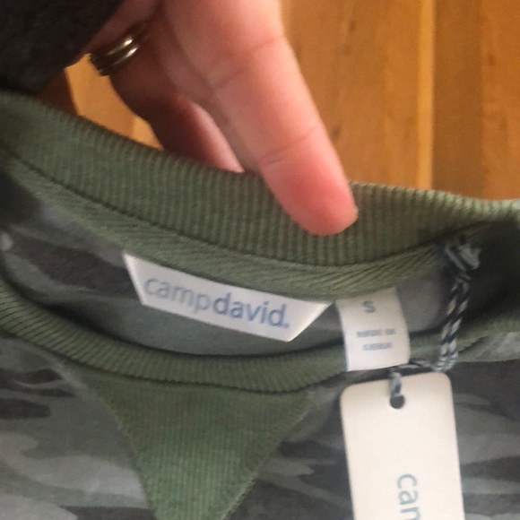 Women’s small Army long sleeve sweatshirt - Picture 2 of 2